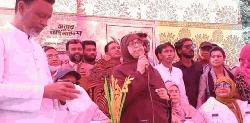 স্বামীর জন্য ভোট-দোয়া চাইলেন বাবরের সহধর্মিণী