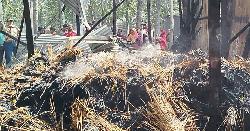 নড়াইলে বিএনপির সভাপতির বাড়িতে অগ্নিসংযোগ