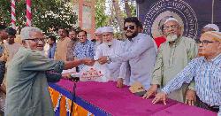 জয়পুরহাটে দুই হাজার অসহায় মানুষের মাঝে ঈদ সামগ্রী বিতরণ
