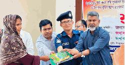 বদলগাছীতে কৃষকদের সার-বীজ ও ক্ষতিগ্রস্তদের মাঝে ঢেউটিন বিতরণ 