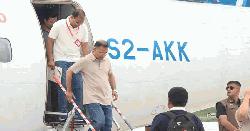 যশোরে পৌঁছেছেন তারেক রহমান