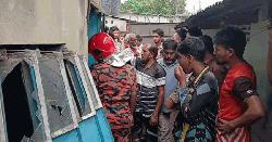 নারায়ণগঞ্জে গ্যাস বিস্ফোরণে একই পরিবারের ৪ জন দগ্ধ