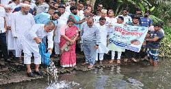 কোটালীপাড়ায় দেশীয় প্রজাতির মাছের পোনা অবমুক্ত
