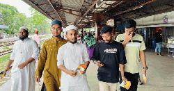মাদকমুক্ত ব্রাহ্মণবাড়িয়া গড়ার লক্ষ্যে সচেতনতামূলক লিফলেট ও স্টিকার বিতরণ