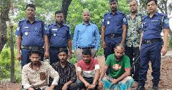 দেবীদ্বারে মাদক সেবনের অপরাধে ৪ যুবকের কারাদণ্ড
