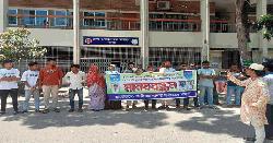 সাতক্ষীরায় তিন শীর্ষ সন্ত্রাসীর সর্বোচ্চ শাস্তির দাবিতে মানববন্ধন 