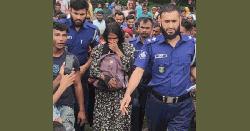 নাসিরনগরে ‘খালা’ পরিচয়ে শিশু অপহরণের চেষ্টা, তরুণী আটক