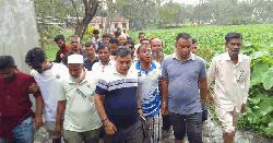 জামালপুরে জলাবদ্ধ এলাকা পরিদর্শন করলেন এমপি মামুন