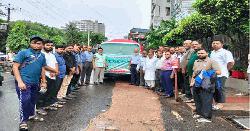 চট্টগ্রাম বন্যাদুর্গত মানুষের পাশে পার্কভিউ হসপিটাল লিমিটেড 