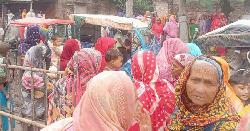 চাঁপাইনবাবগঞ্জে বিদ্যুৎস্পৃষ্ট হয়ে ৩ জনের মৃত্যু