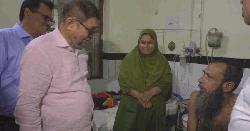 সাতক্ষীরায় আকস্মিক হাসপাতাল পরিদর্শনে স্বাস্থ্যমন্ত্রী, দৃষ্টিপ্রতিবন্ধী শারমিন পেল চাকরি