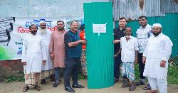 বাঁশখালীর কালিপুরে বন্যাদুর্গত মানুষের মাঝে পার্কভিউ হসপিটালের সৌজন্যে ঢেউটিন বিতরণ
