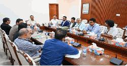 নিরাপদ পানি ব্যবস্থাপনা নিশ্চিতে সহযোগিতার আশ্বাস প্রধানমন্ত্রীর