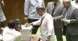 রাষ্ট্রপতি নির্বাচনে ভোট দিলেন প্রধানমন্ত্রী, স্পিকার ও বিরোধীদলীয় নেতা