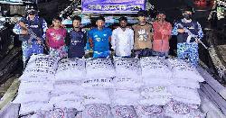 মায়ানমারে পাচারের সময় সিমেন্ট-সারসহ ৬ পাচারকারী আটক