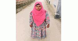 প্রতিবন্ধকতাকে জয় করে কামিল পাস, চাকরির আশায় শাহনাজ