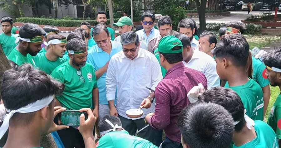 যেকোনো মূল্যে ডেঙ্গু প্রতিরোধ করতে হবে: মীর শাহে আলম