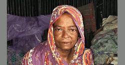 নন্দীগ্রামে ক্যান্সারে আক্রান্ত মোমেনা বাঁচতে চান, অর্থের অভাবে চিকিৎসা বন্ধ