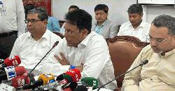 এসএসসির খাতা মূল্যায়নে ভুল করা শিক্ষকদের বিরুদ্ধে ব্যবস্থা নেওয়ার চিন্তা
