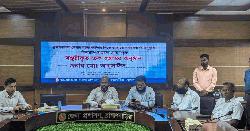 ব্রাহ্মণবাড়িয়ায় সড়ক দুর্ঘটনায় ক্ষতিগ্রস্ত ১৭ পরিবার পেল ৭৭ লাখ টাকার চেক