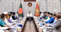 ঢাকার গণপরিবহন ব্যবস্থাপনা নিয়ে বৈঠকে প্রধানমন্ত্রী