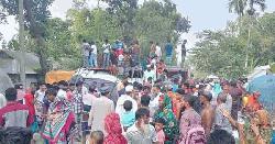 কুড়িগ্রামে ট্রাকের ধাক্কায় ইজিবাইক দুমড়েমুচড়ে নিহত ৫, শোকের ছায়া