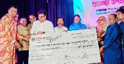সিরাজগঞ্জে ৫৫১টি পূজামণ্ডপে শুভেচ্ছা উপহারের চেক প্রদান