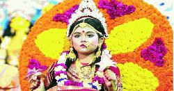 আজ মহাঅষ্টমী ও কুমারী পূজা